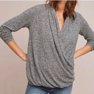 Anthropologie Akemi + Kin Grey Faux Wrap Sweater Top Women's Size Small